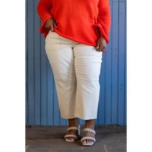 NEW JUDY BLUE sweet as buttermilk cropped wide leg jean in ecru